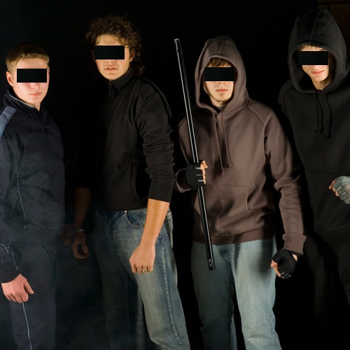 pomoshch dolshnikam.jpg