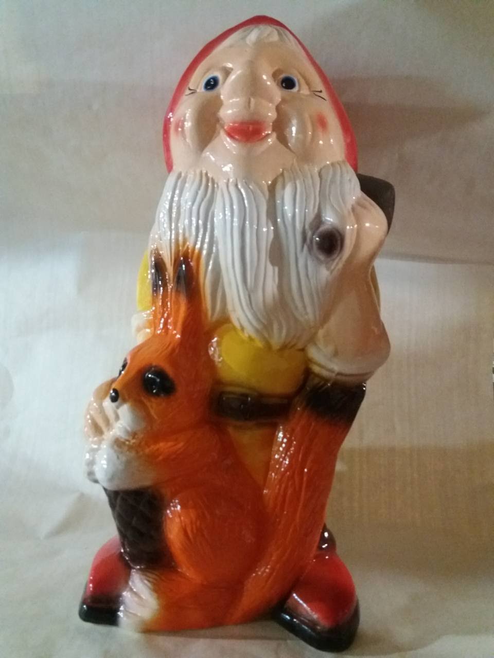 Гном с белкой.jpg